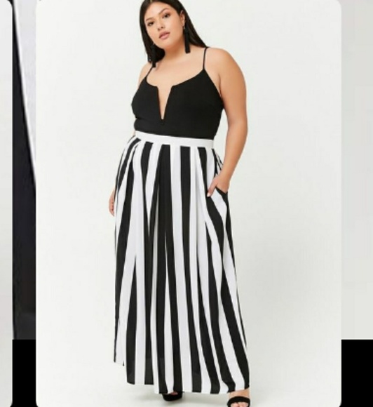 Dresses & Skirts - **SOLD**Striped Black White Long Skirt Size 1X